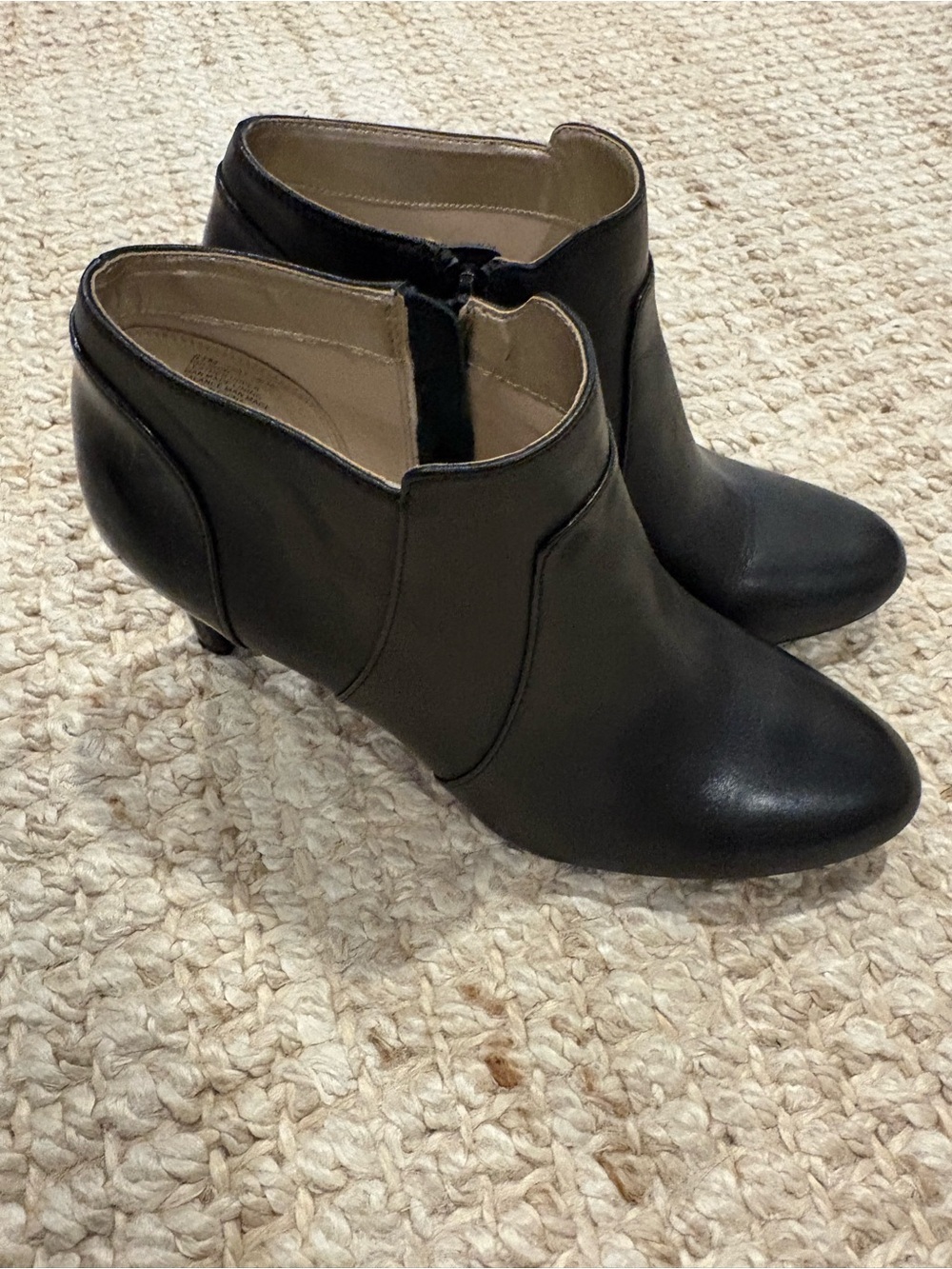 Bandolino Classic Black Leather Ankle Bootie